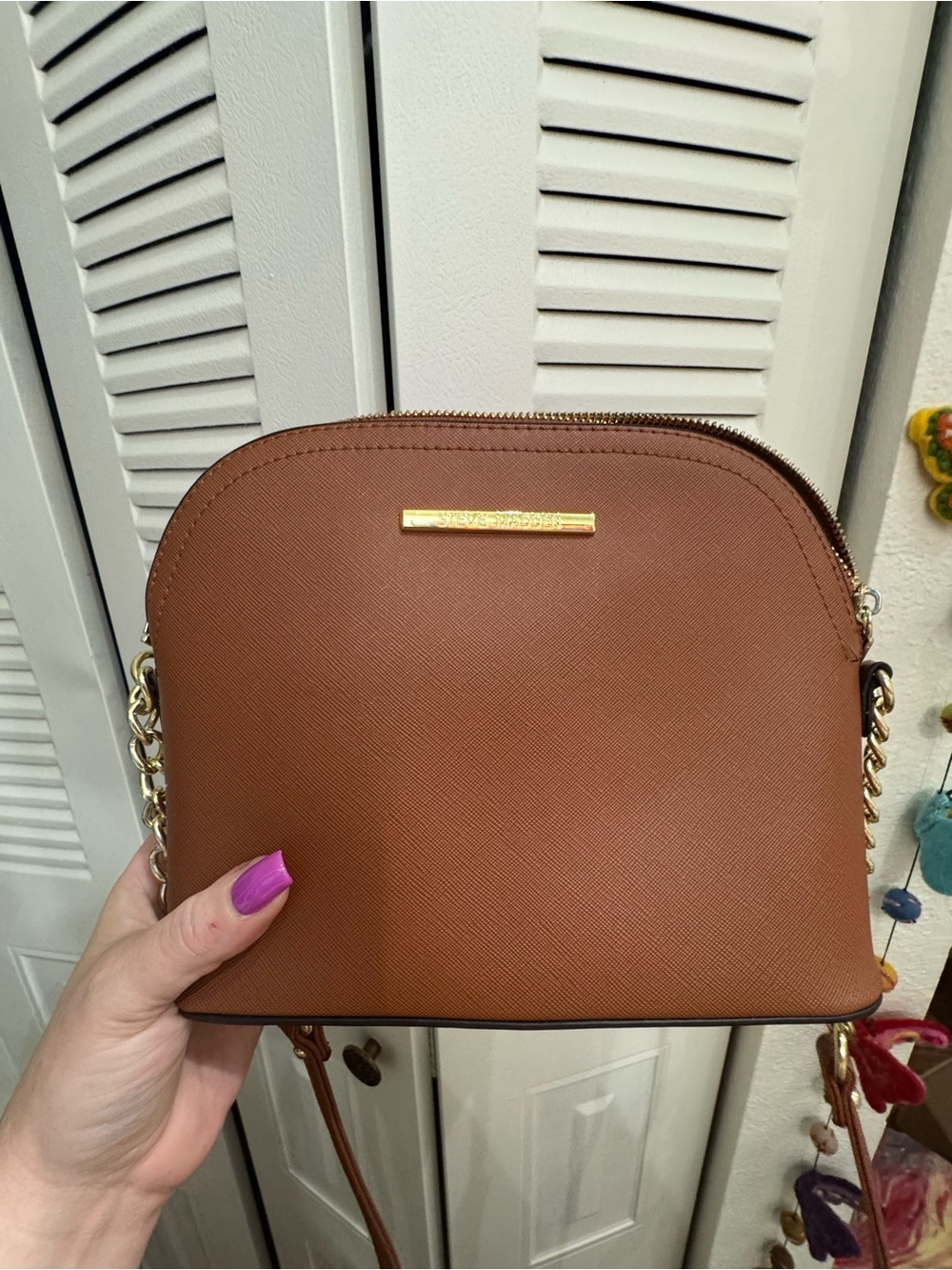 Steve Madden Tan Crossbody Bag with Gold Hardware